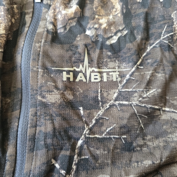 Habit scent factor quarter zip size xl - Picture 5 of 8